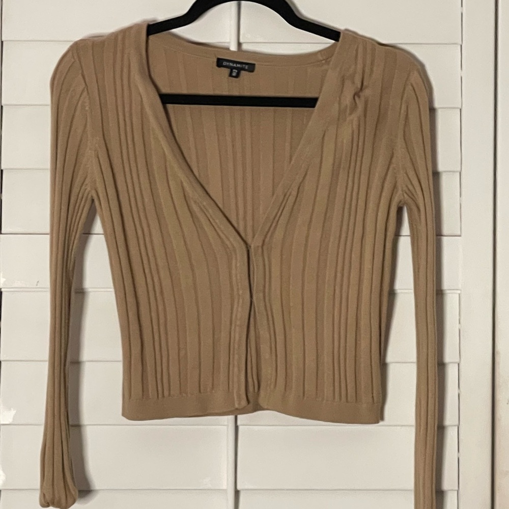 DYNAMITE BEIGE KNIT CARDIGAN